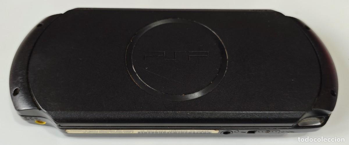 Videojuegos y consolas: Sony PSP E1004 Street Negra - Foto 5