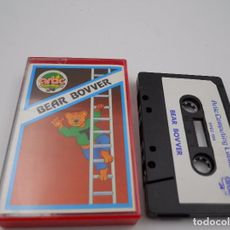 Sinclair ZX Spectrum 48K Jeu - BEAR BOVVER - Artic Sinclair ZX Spectrum 48K Jeu - BEAR BOVVER - Artic