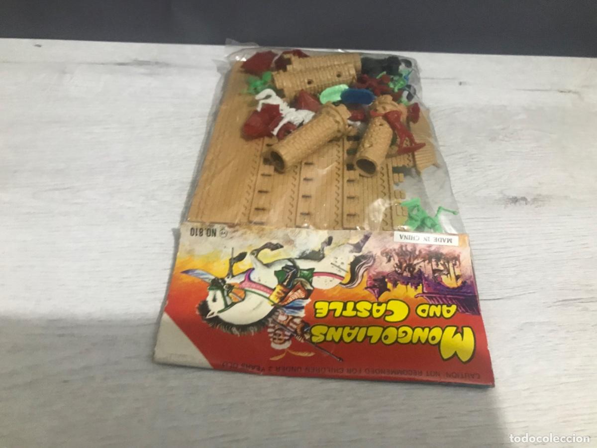 Videojuegos y consolas: Bl&iacute;ster con figuras, castillo y caballeros - Foto 7