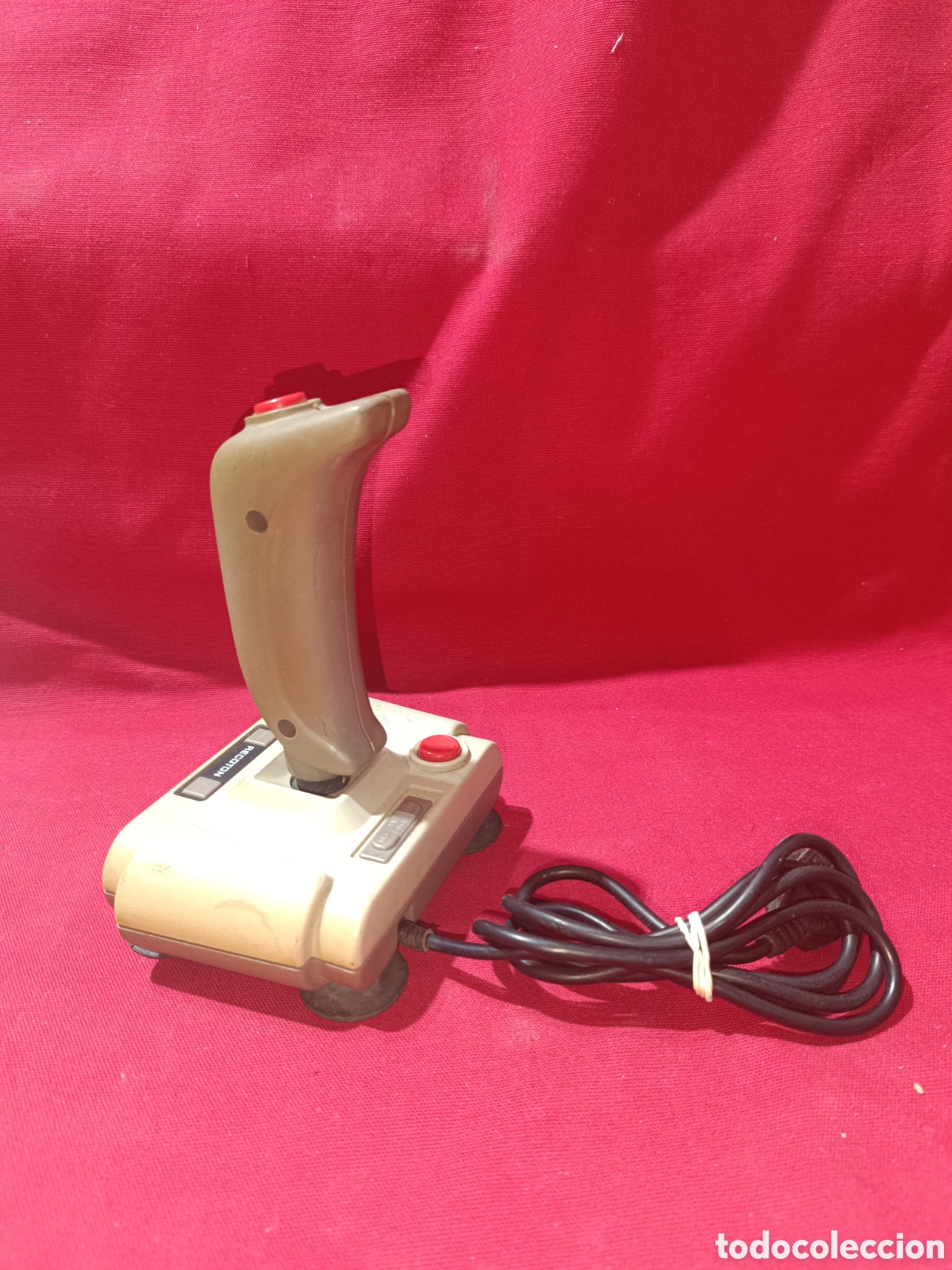 Videojuegos y consolas: Joystick compatible Spectrum Amstrad Commodore leer descripci&oacute;n - Foto 2