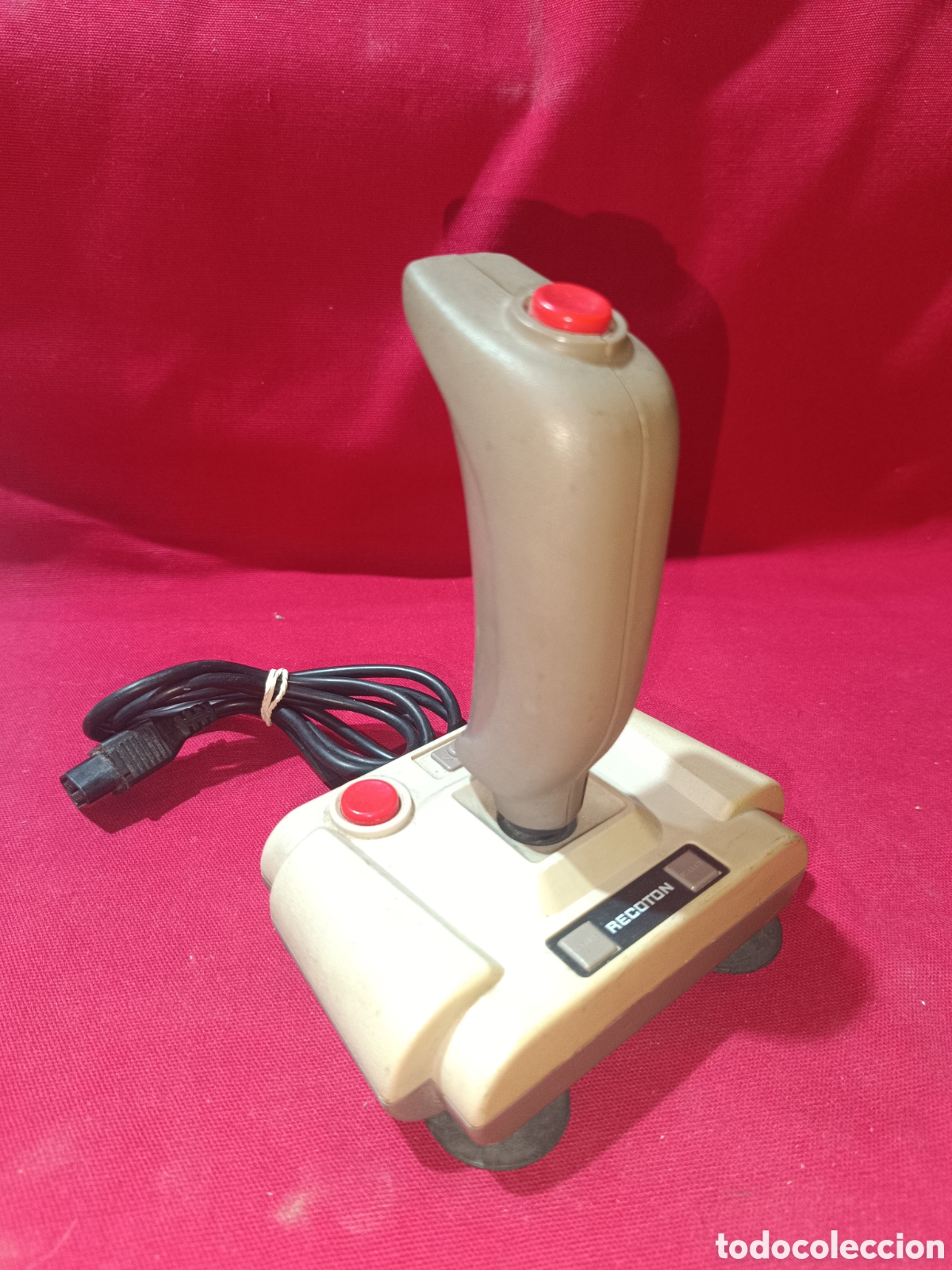 Videojuegos y consolas: Joystick compatible Spectrum Amstrad Commodore leer descripci&oacute;n - Foto 1