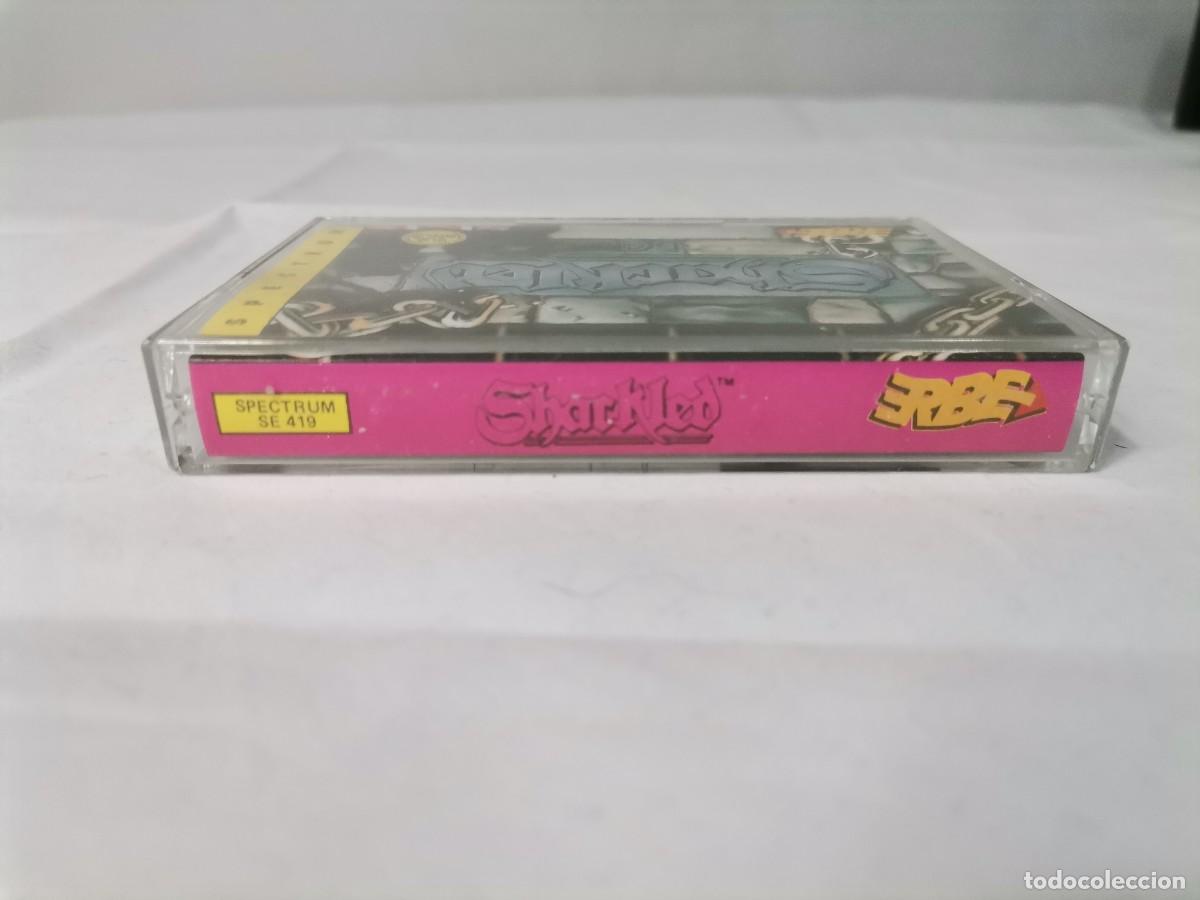Videojuegos y consolas: Cinta consola Spectrum : Shackled - Foto 2