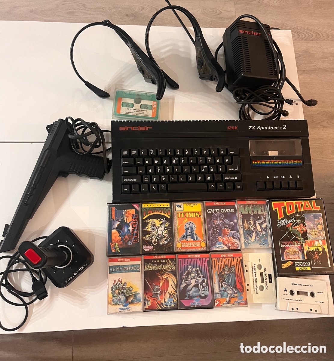 Videojuegos y consolas: Pack de ZX Spectrum +2 - Foto 1