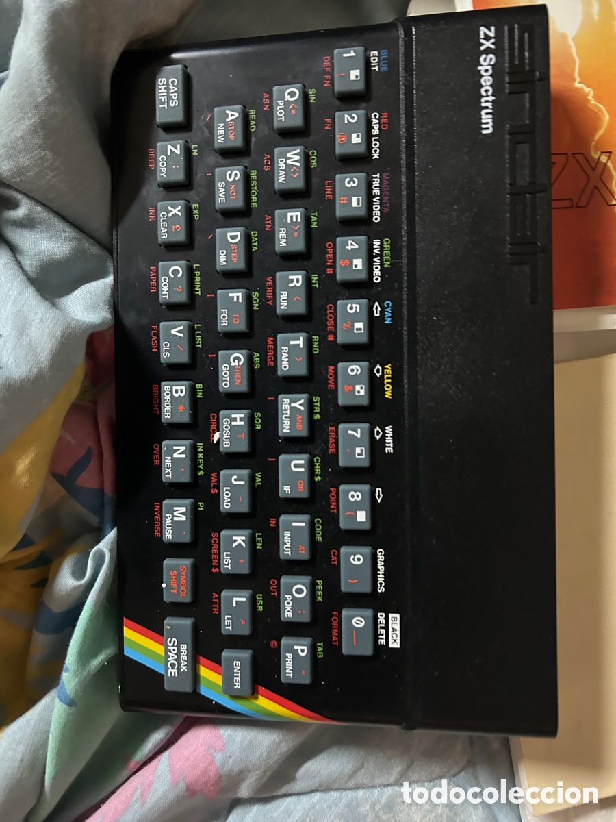 Videojuegos y consolas: Sinclair ZX Spectrum Personal Computer 1980s - Foto 2