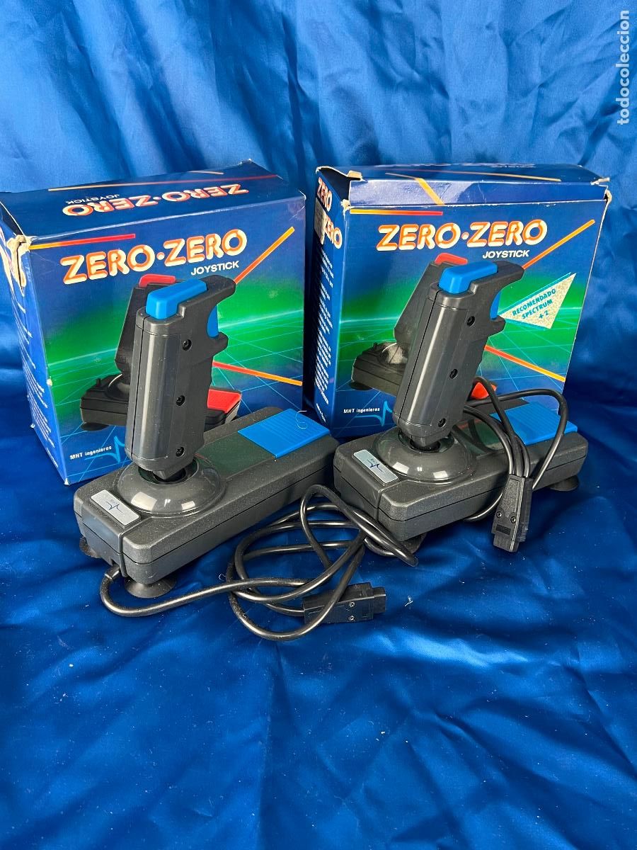 Videojuegos y consolas: PAREJA DE JOYSTICK DE SPECTRUM ZERO ZERO - Foto 1