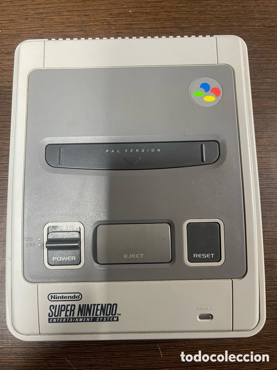 Videojuegos y consolas: S&uacute;per Nintendo SNSP001A - Foto 1