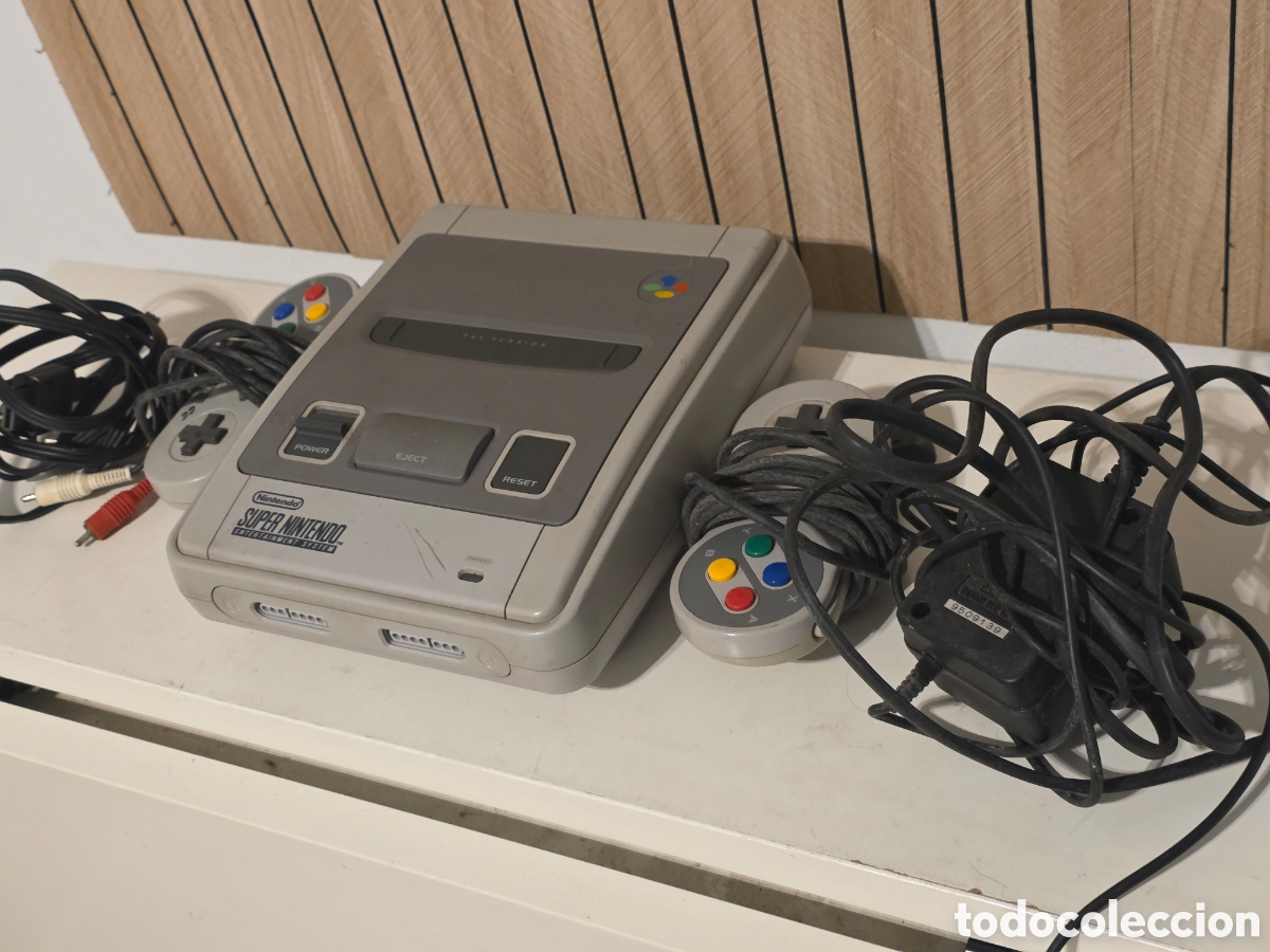 Videojuegos y consolas: super nintendo snes pal con 2 mandos y cables funcionando - Foto 17