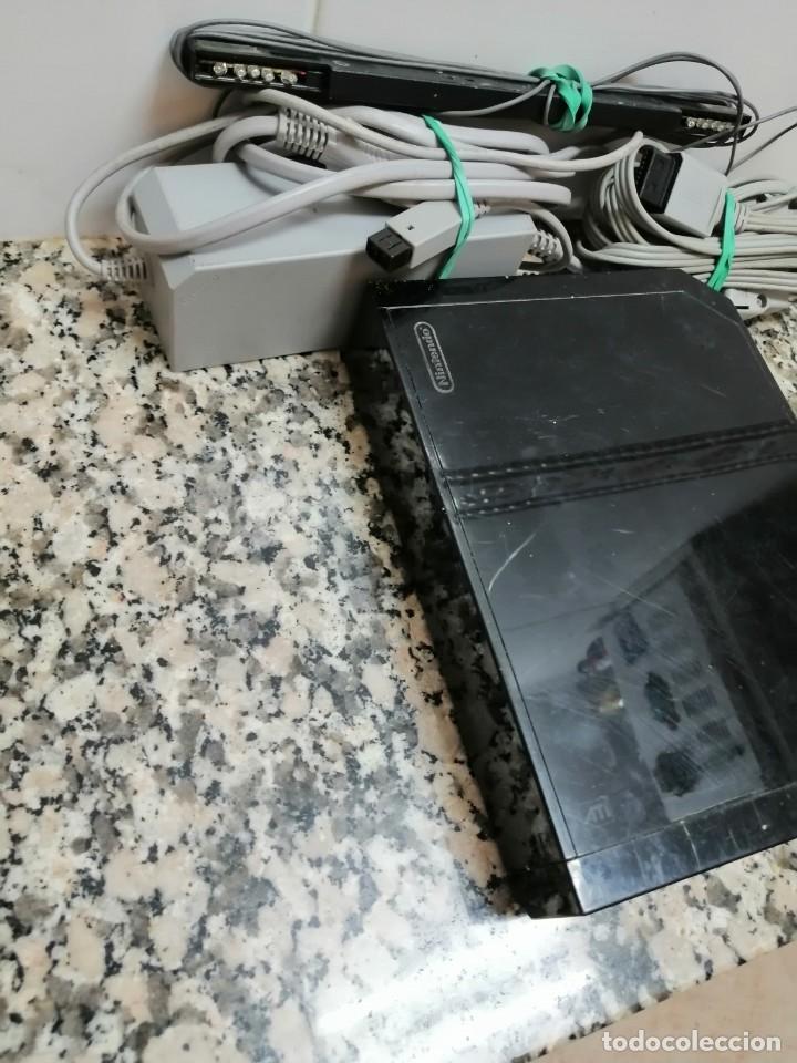 Videojuegos y consolas: CONSOLA Wii NEGRA - Foto 3