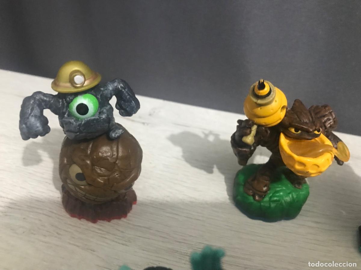 Videojuegos y consolas: Lote de 18 figuras Skylanders - Foto 3