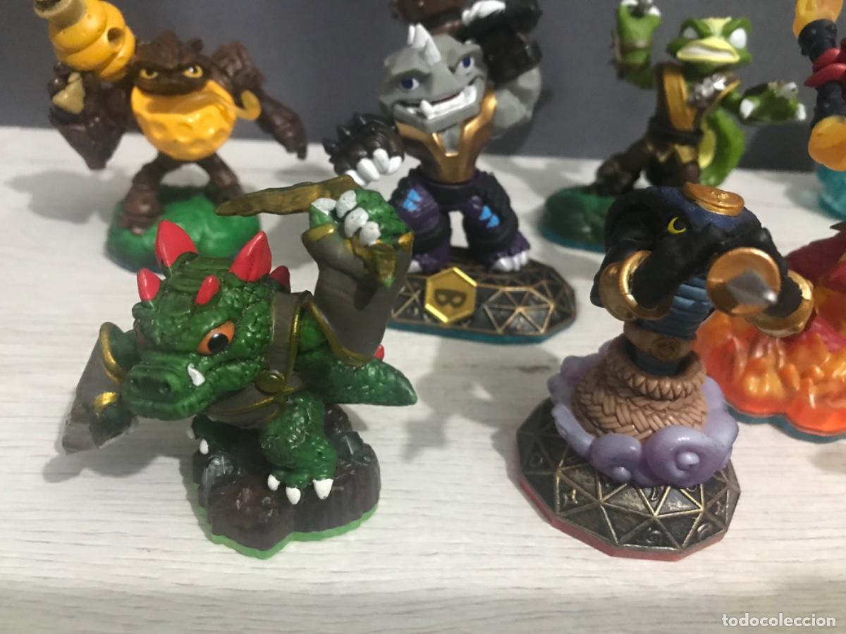 Videojuegos y consolas: Lote de 18 figuras Skylanders - Foto 6