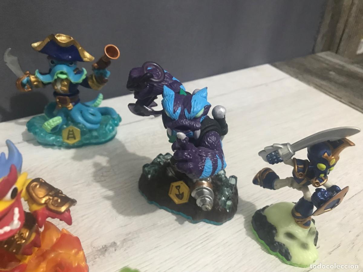 Videojuegos y consolas: Lote de 18 figuras Skylanders - Foto 8