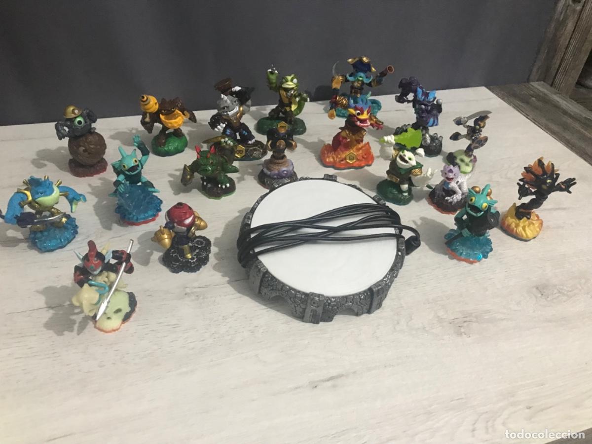 Videojuegos y consolas: Lote de 18 figuras Skylanders - Foto 12