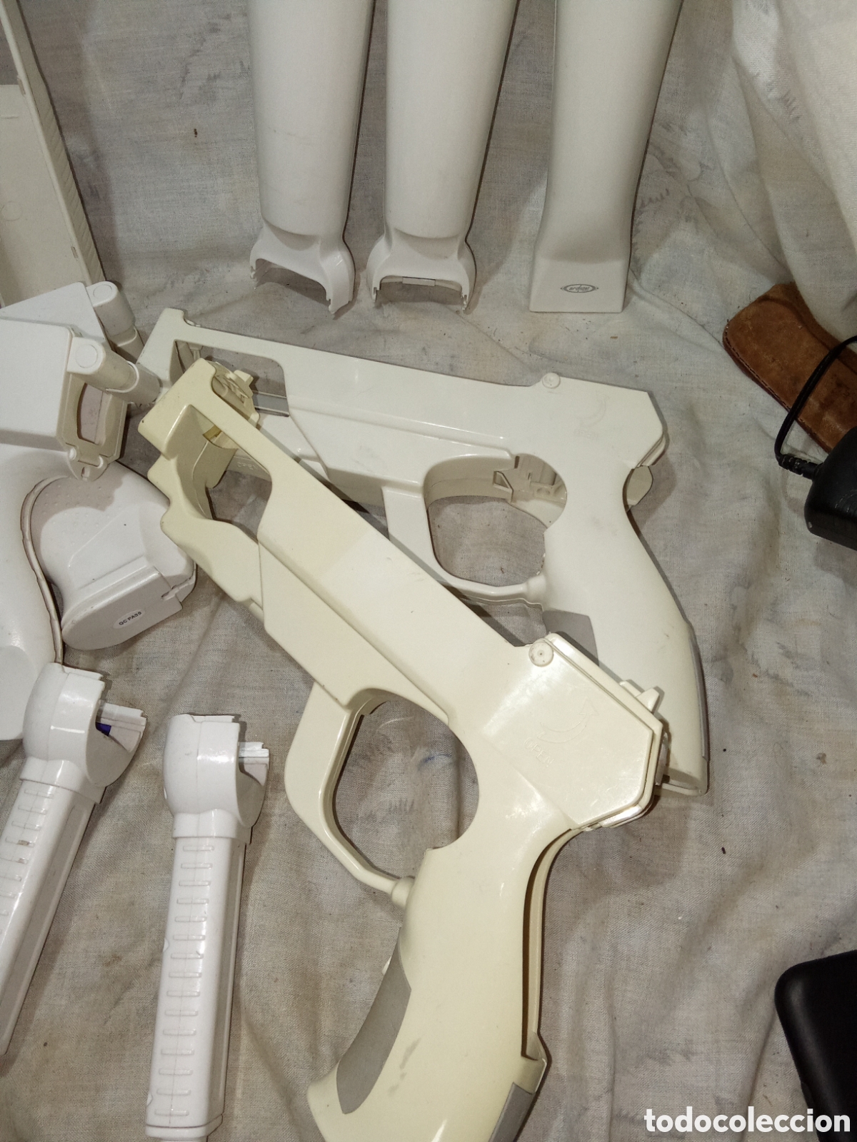 Videojuegos y consolas: LOTE VARIADO DE ACCESORIOS PARA WII - Foto 6