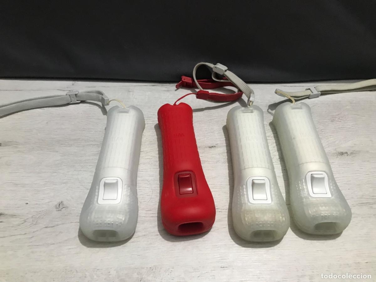 Videojuegos y consolas: Lote de 4 mandos para la Wii - Foto 3