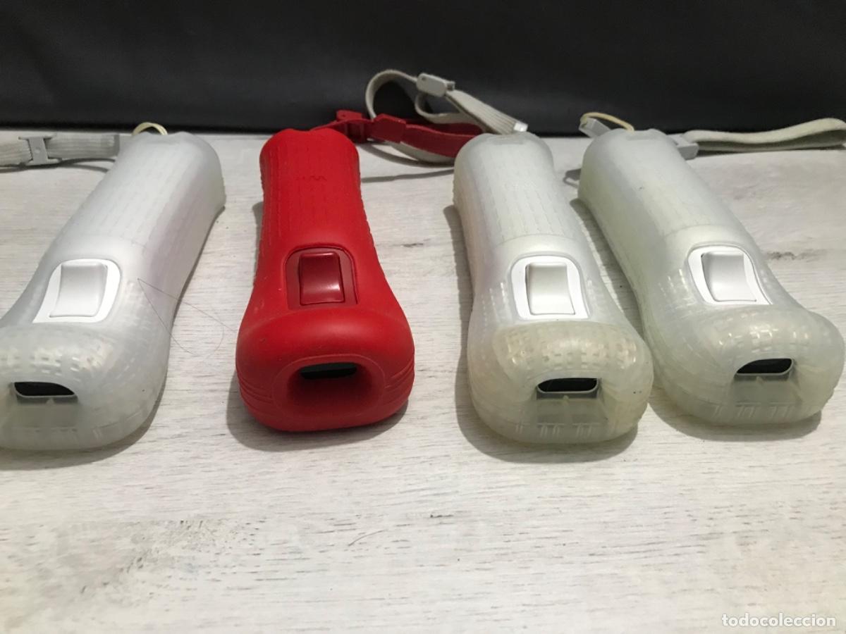 Videojuegos y consolas: Lote de 4 mandos para la Wii - Foto 4