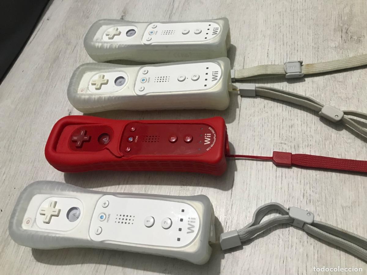 Videojuegos y consolas: Lote de 4 mandos para la Wii - Foto 6