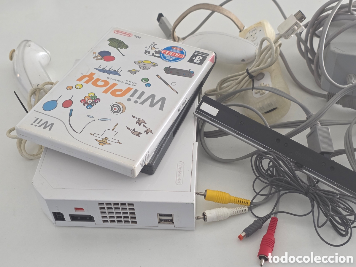Videojuegos y consolas: nintendo wii + cables + 2 juegos - Foto 6
