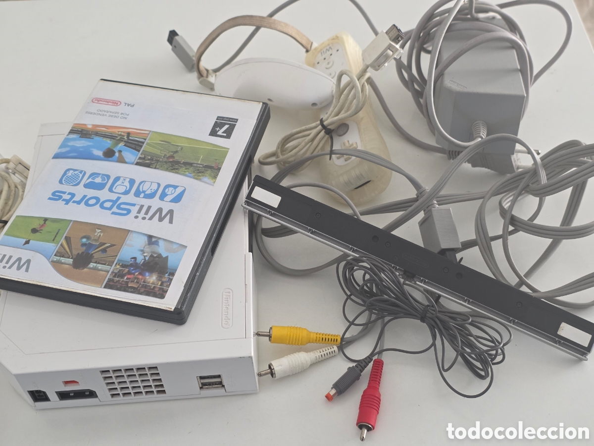 Videojuegos y consolas: nintendo wii + cables + 2 juegos - Foto 8