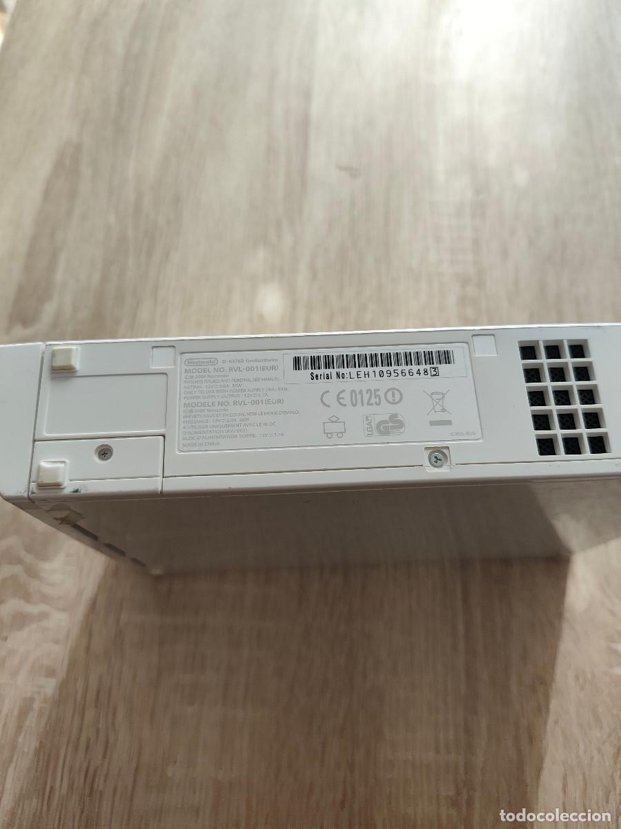 Videojuegos y consolas: Nintendo Wii + Cables + Mando Rosa - Foto 7
