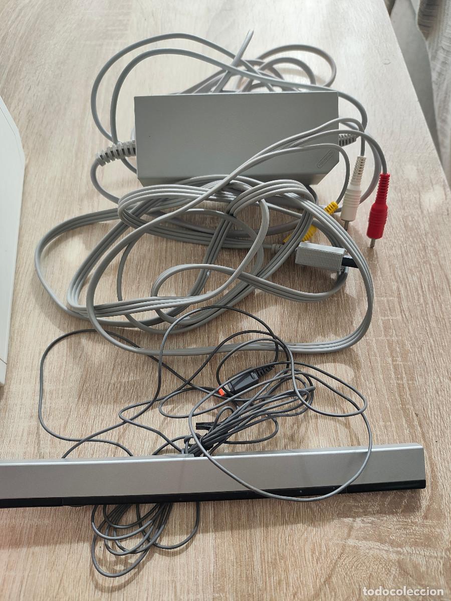 Videojuegos y consolas: Nintendo Wii + Cables + Mando Rosa - Foto 8