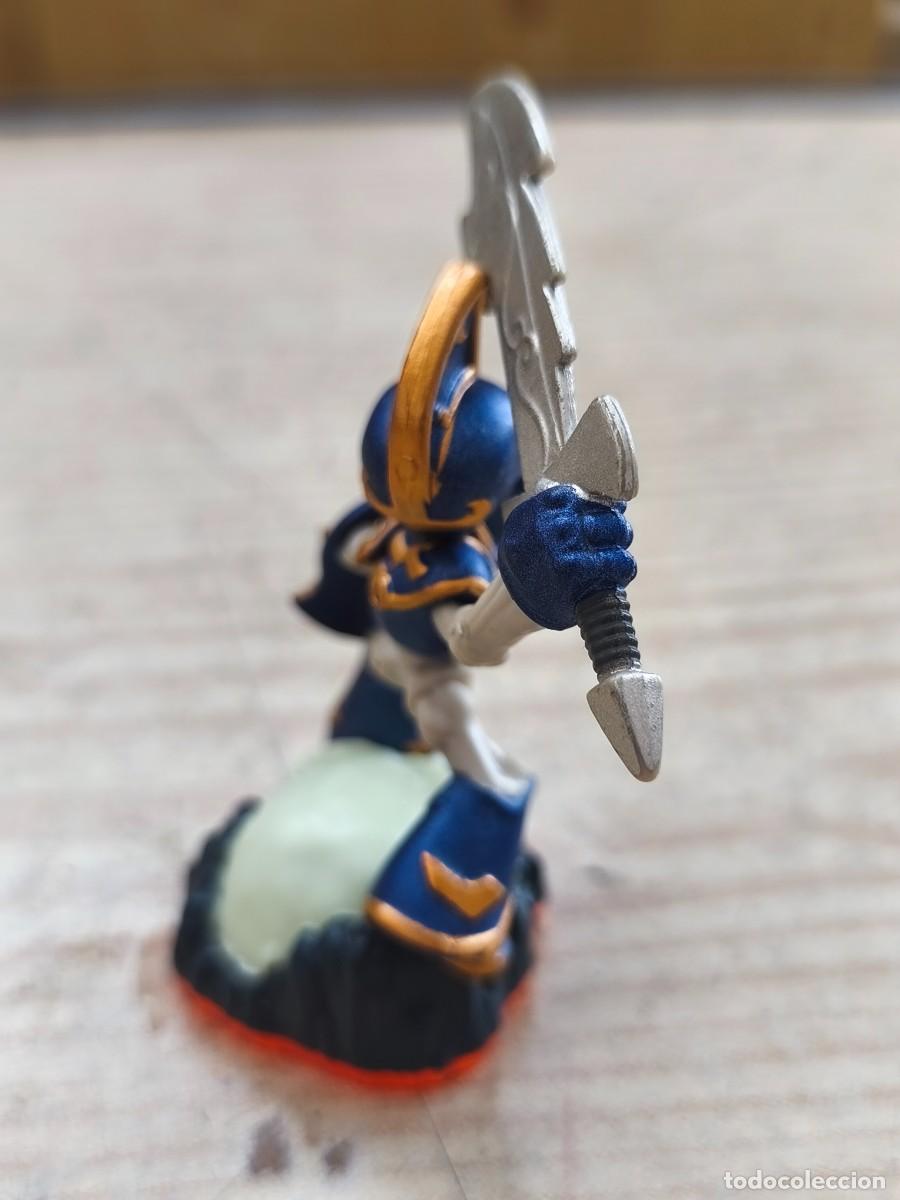 Videojuegos y consolas: Figura Skylanders Giants - Chop Chop - Foto 3