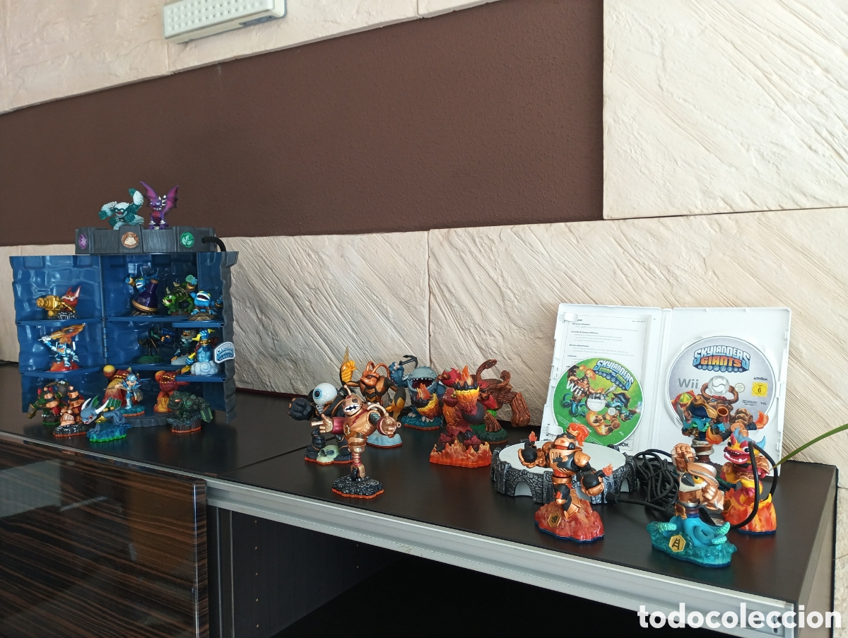 Videojuegos y consolas: consola NINTENDO + figuras Skylanders - Foto 5