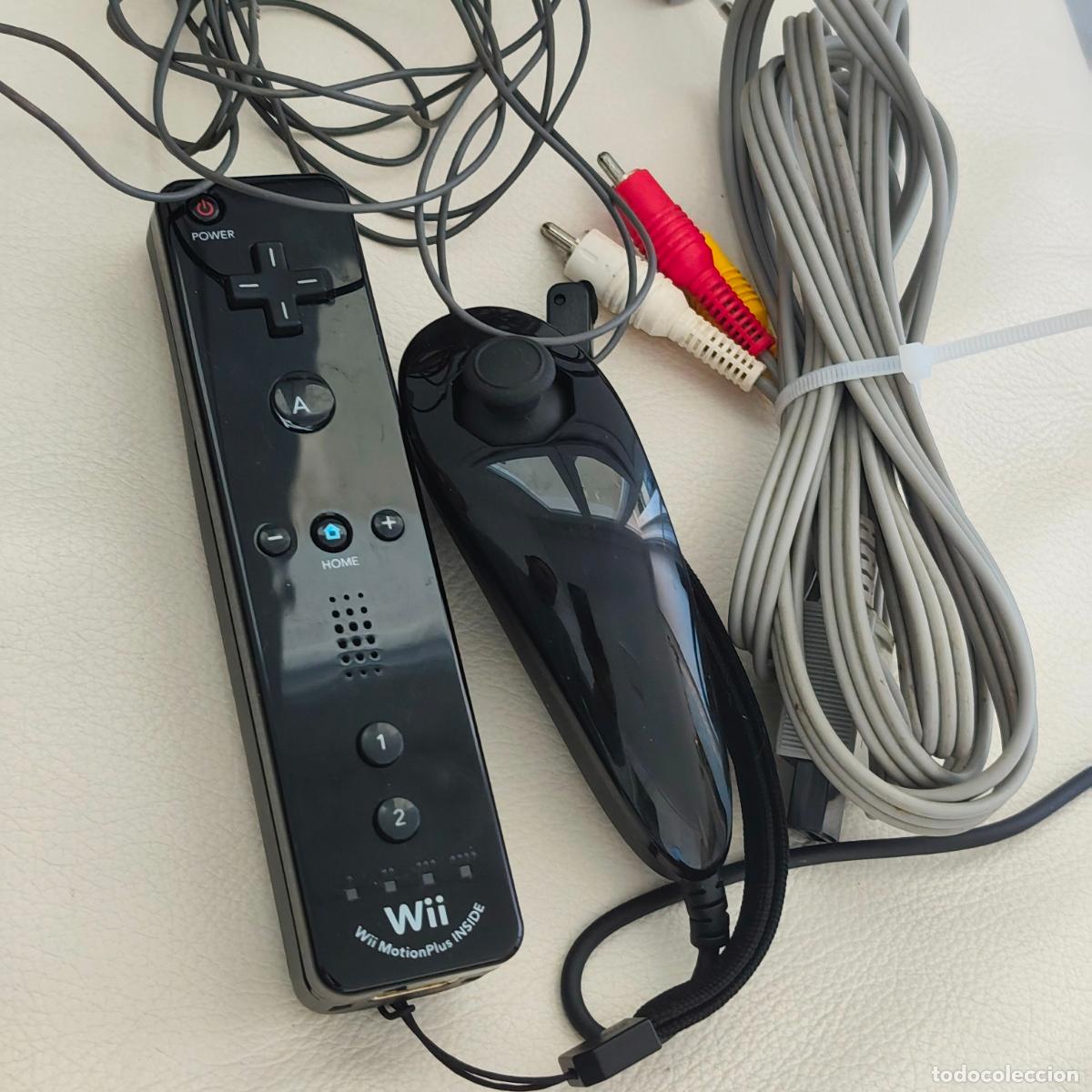 Videojuegos y consolas: Consola wii negra con cables y mando funcionando - Foto 7