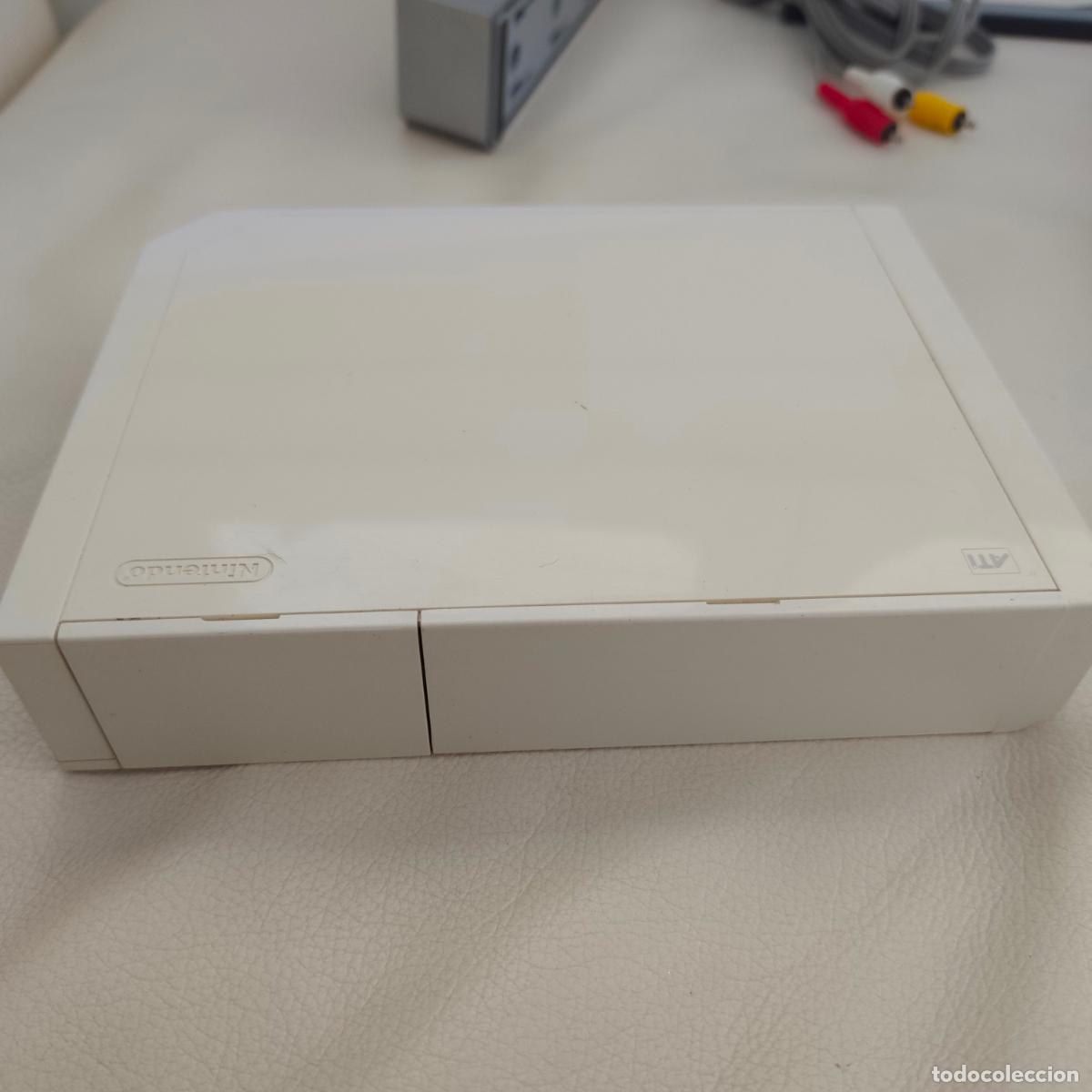 Videojuegos y consolas: Consola wii blanca con cables y mando funcionando - Foto 6