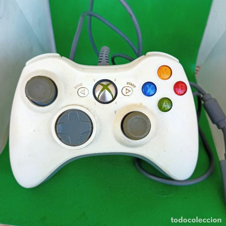 Videojuegos y consolas: Mando blanco Xbox 360 con cable - Foto 1