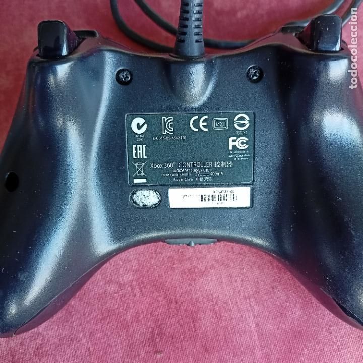 Videojuegos y consolas: Mando blanco Xbox 360 con cable negro - Foto 2