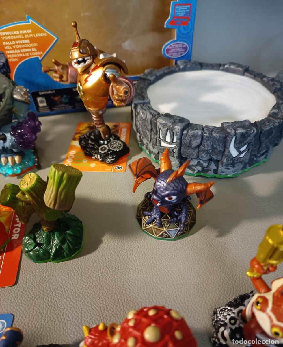 Videojuegos y consolas: Lote de SKYLANDERS para XBOX. - Foto 6