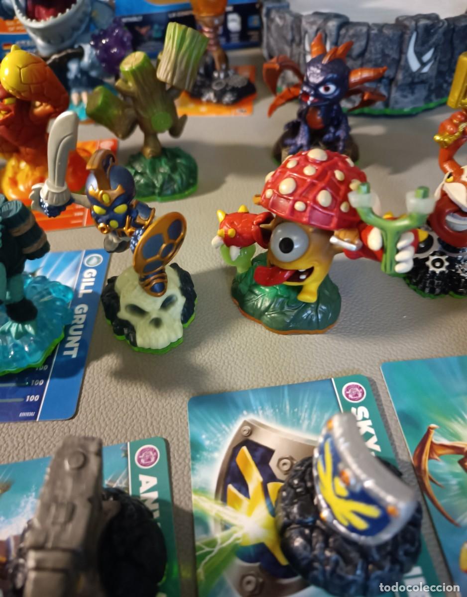Videojuegos y consolas: Lote de SKYLANDERS para XBOX. - Foto 15