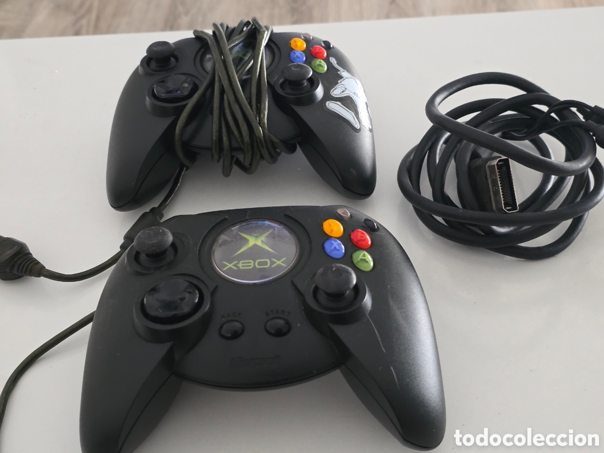 Videojuegos y consolas: 2 mandos originales microsoft xbox cl&aacute;sica + cable av