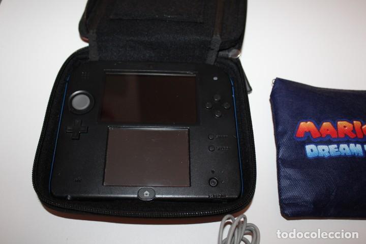 Videojuegos y consolas Nintendo 2DS de segunda mano: NINTENDO 2DS CON FUNDA - 2 JUEGOS Y COMPLEMENTOS NINTENDO - FUNCIONANDO - Foto 7