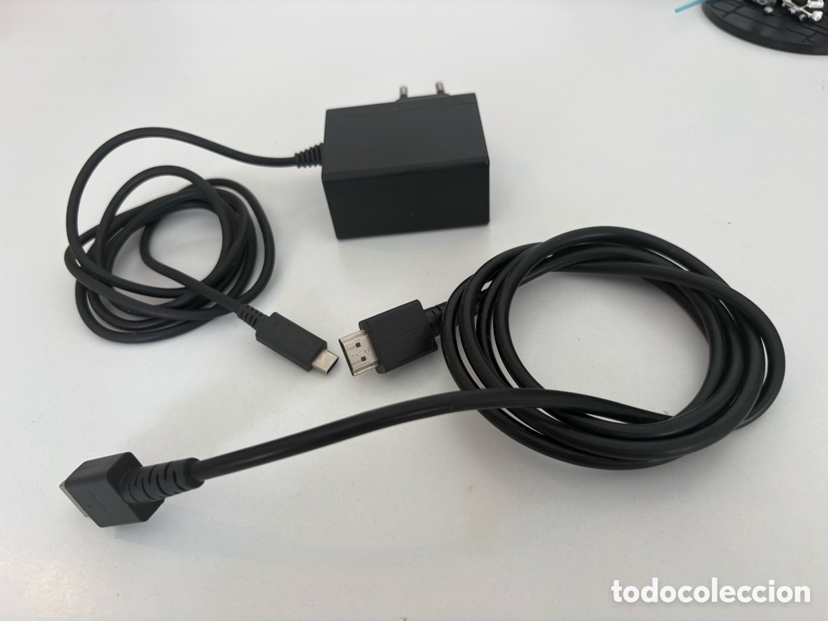 Videojuegos y consolas Nintendo Switch de segunda mano: Cargador y Cable HDMI Originales Nintendo Switch