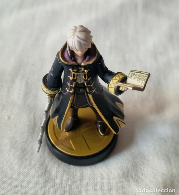 Videojuegos y consolas Nintendo Switch de segunda mano: Amiibo No. 30 Robin Super Smash Bros - Foto 4