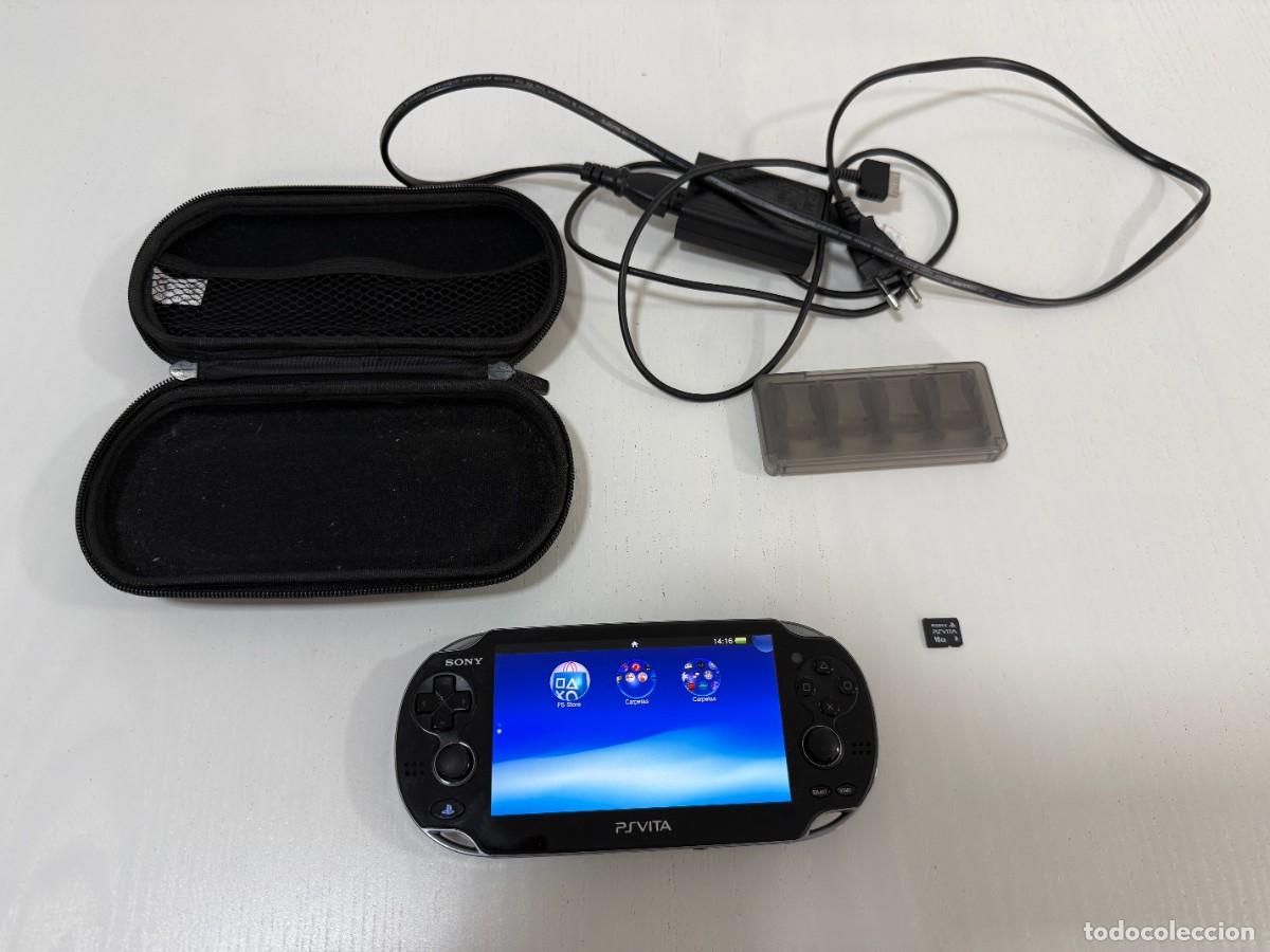 Videojuegos y consolas PS Vita de segunda mano: CONSOLA PS VITA (SONY) + 11 JUEGOS INSTALADOS + TARJETA 16GB+ FUNDA+ CARGADOR+ ESTUCHE PARA JUEGOS