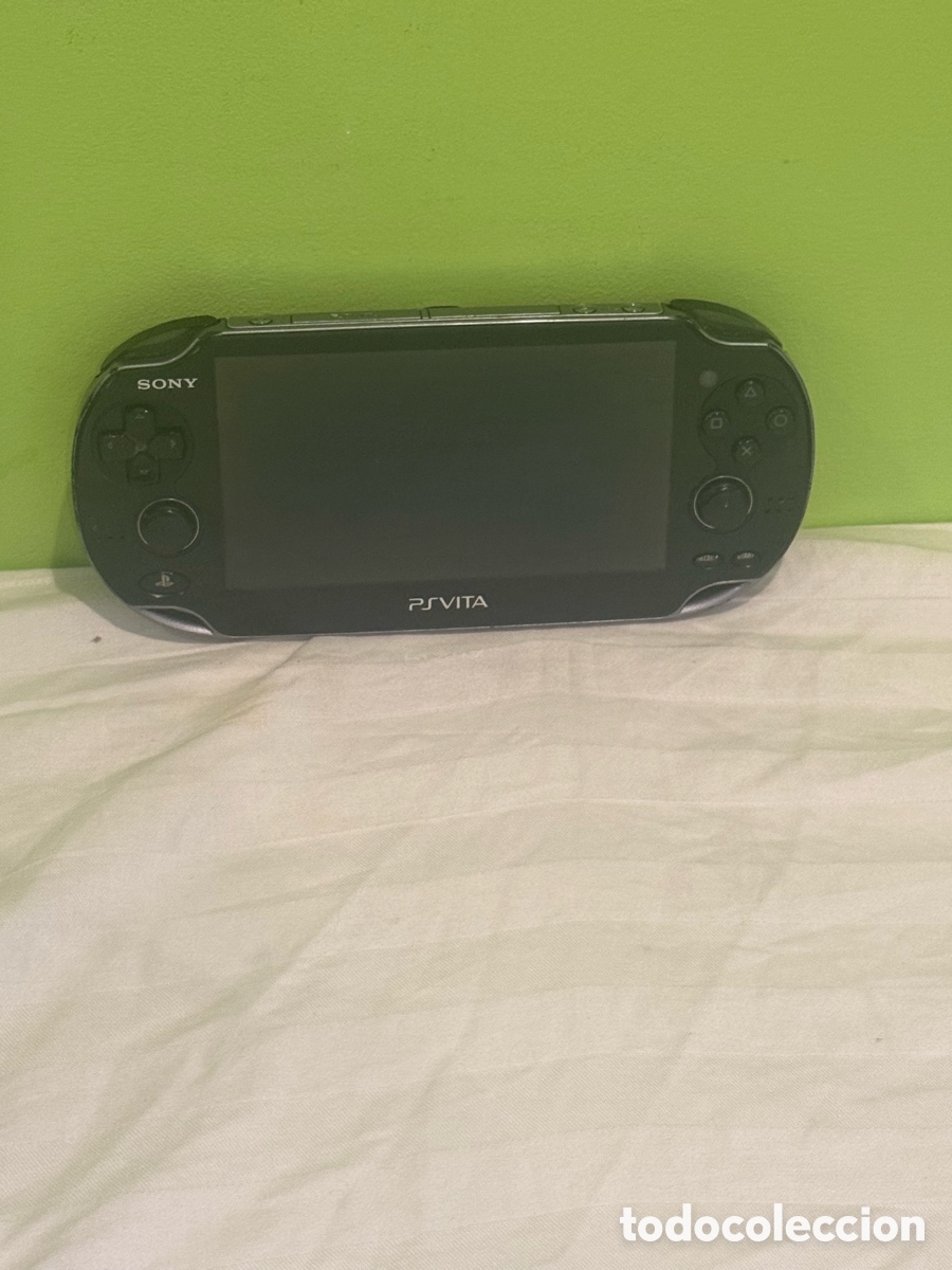 Videojuegos y consolas PS Vita de segunda mano: Sony PlayStation Vita PCH-1004, Wi-Fi, pantalla OLED de 5 pulgadas.