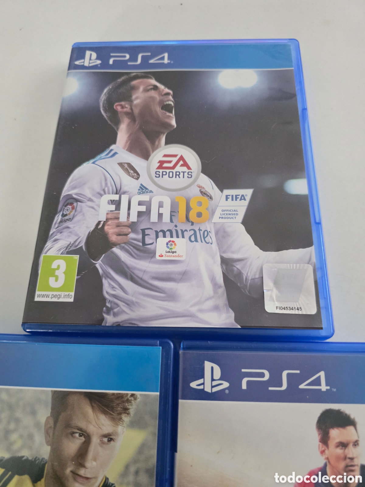 Videojuegos y consolas PS4 de segunda mano: lote fifa ps4 15 17 18 completos - Foto 2