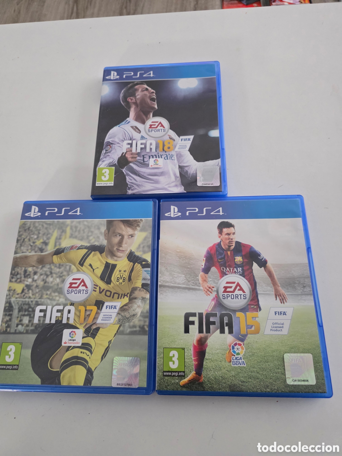 Videojuegos y consolas PS4 de segunda mano: lote fifa ps4 15 17 18 completos - Foto 1