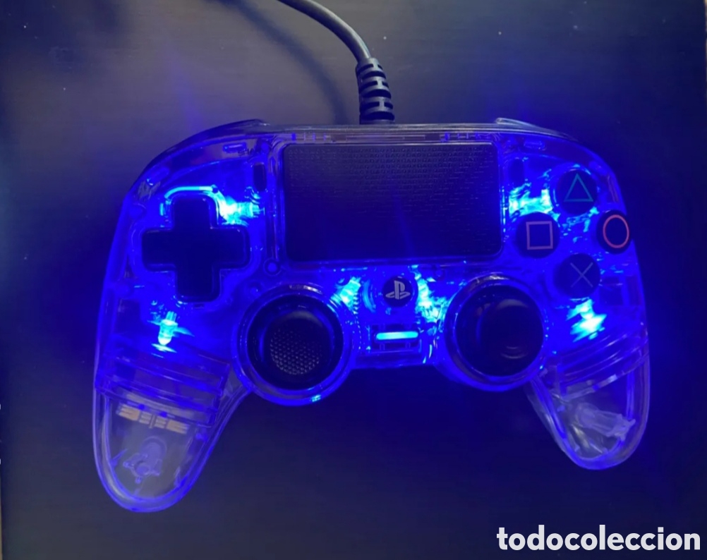 Videojuegos y Consolas PS4 de segunda mano: Nacon Compact Mando licencia Oficial Sony para PS4 y PC Gaming Controller transparente con Cable
