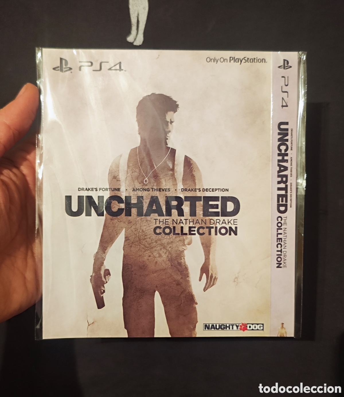 Videojuegos y consolas PS4 de segunda mano: UNCHARTED YHE NATHAN DRAKE COLLECTION PS4 SLIPCOVER
