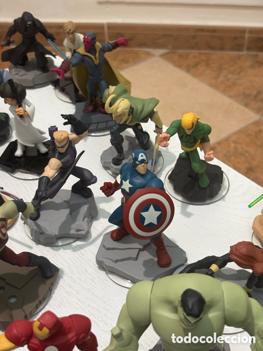 Videojuegos y consolas PS4 de segunda mano: Lote 22 figuras NFC Disney Infinity 2.0 - Foto 6