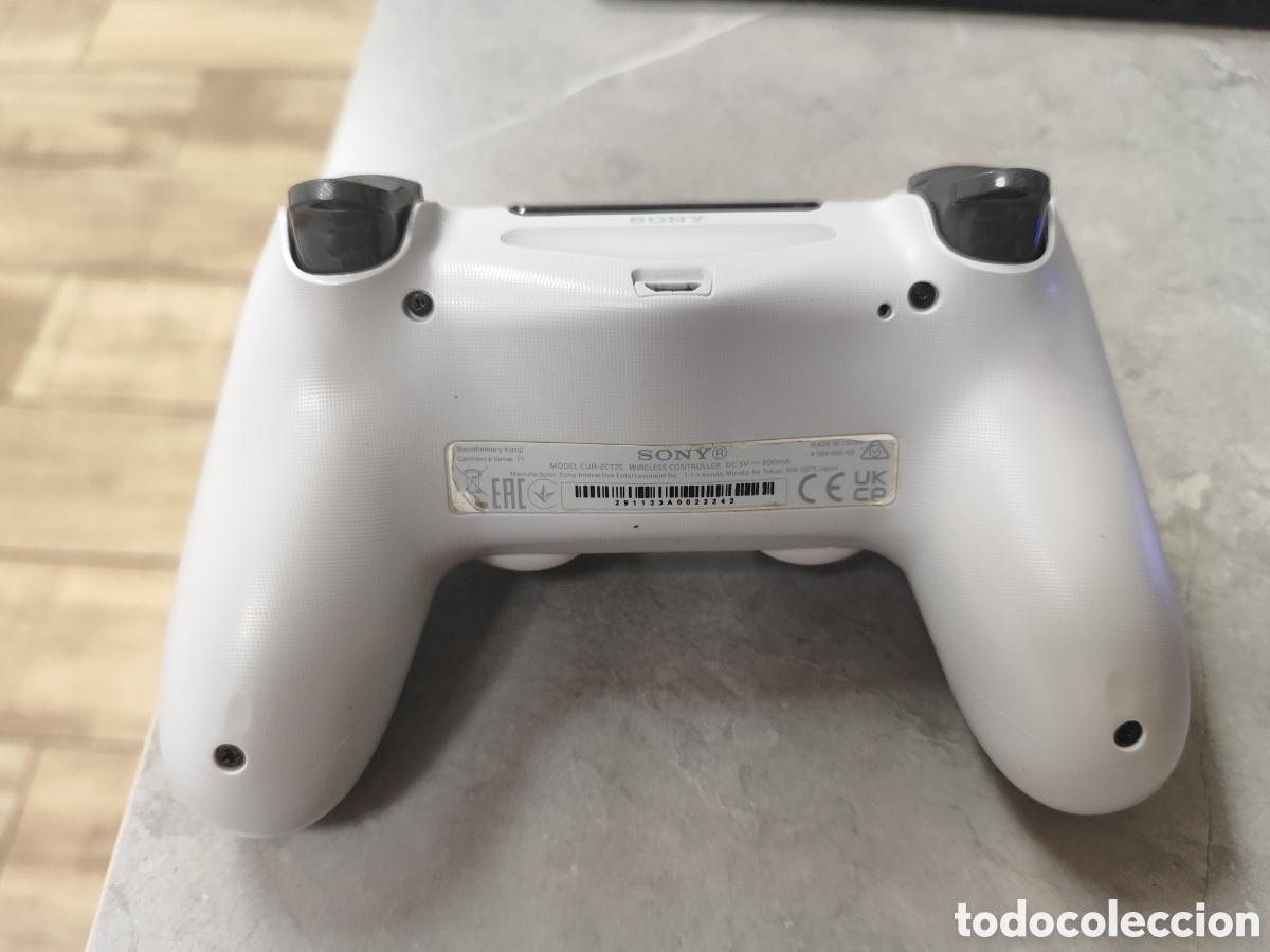Videojuegos y consolas PS4 de segunda mano: Mando ps4 blanco original - Foto 4