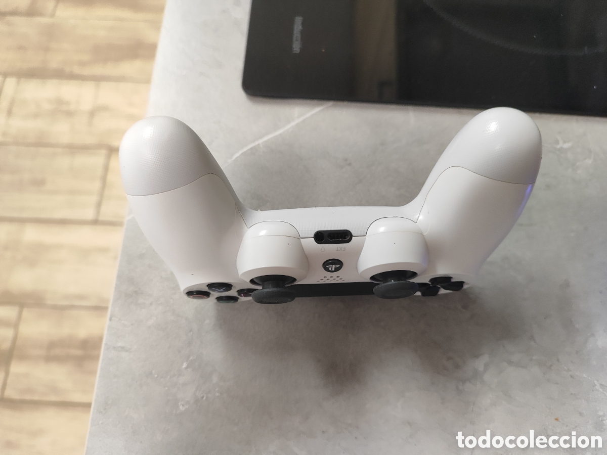 Videojuegos y consolas PS4 de segunda mano: Mando ps4 blanco original - Foto 5