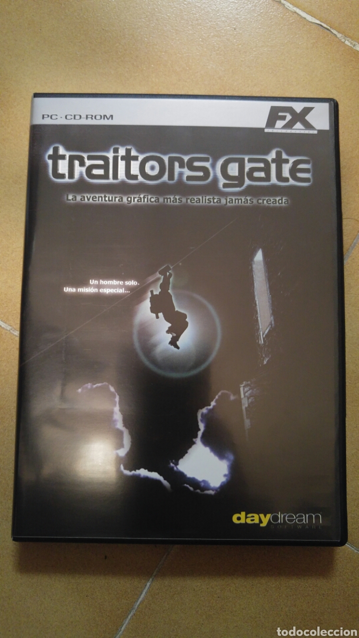 Videojuegos y consolas: Juego Traitors gate - Foto 1