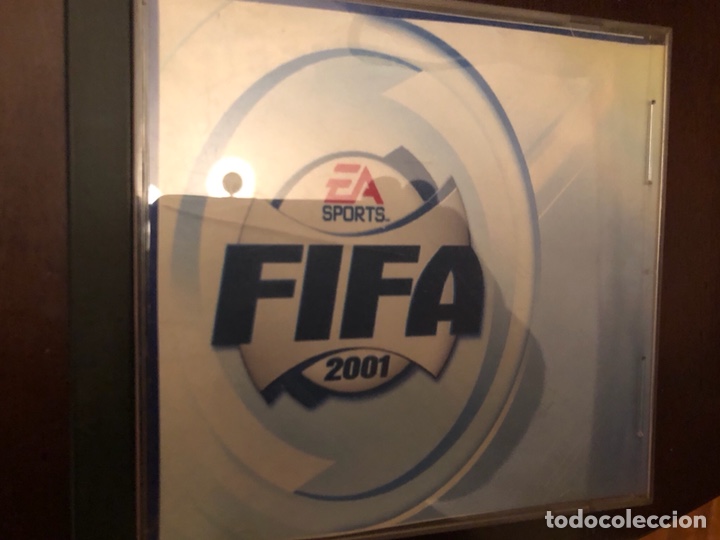Videojuegos y consolas: Juego fifa 2001 - Foto 1