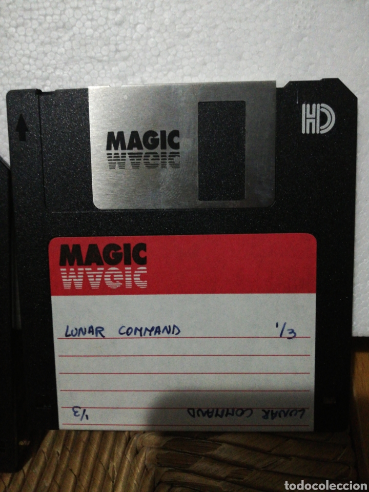 Videojuegos y consolas: Disquetes 1/2 Lunar Command - Foto 2