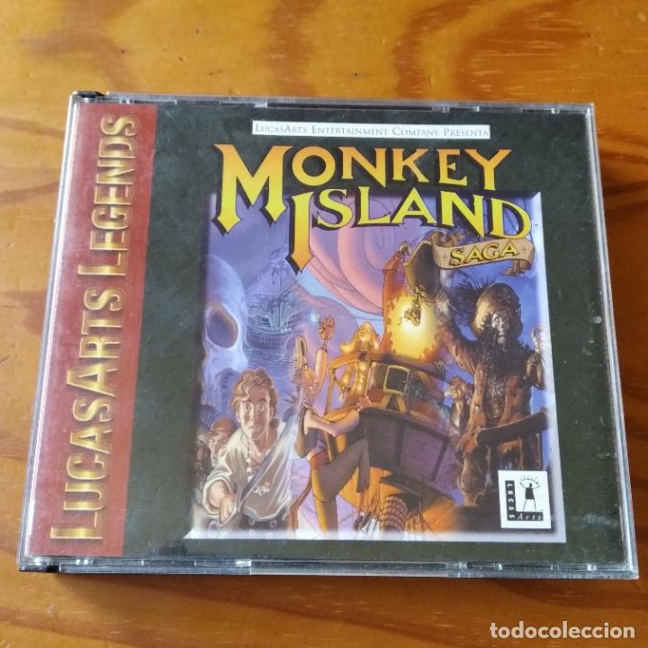 Videojuegos y consolas: MONKEY ISLAND SAGA - JUEGO COMPLETO EN 3 CDS - - Foto 1