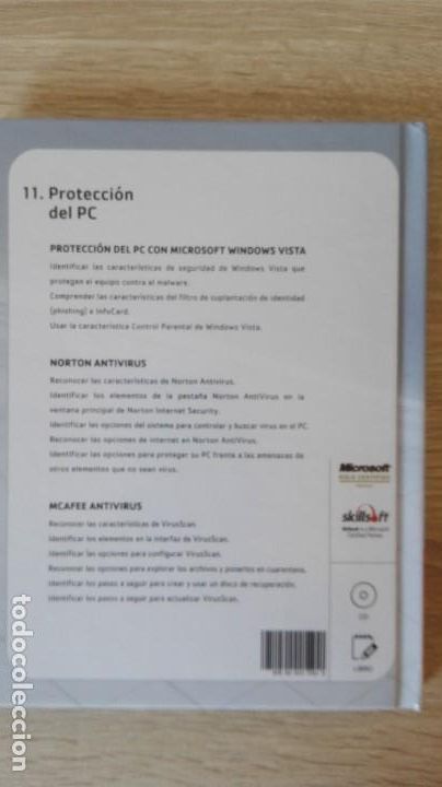 Videojuegos y consolas: 11.PROTECCI&Oacute;N DEL PC,LIBRO+PC CD ROM CURSO WINDOWS SKILLSOFT 2010 - Foto 3